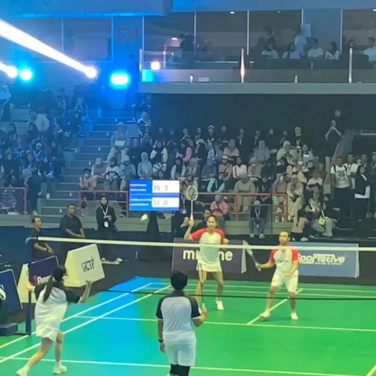 Adu Sengit di Jaring Bulu Tangkis: Thariq-Aaliyah Balikkan Keadaan Kontra Bastian-Sitha di SporTstive+