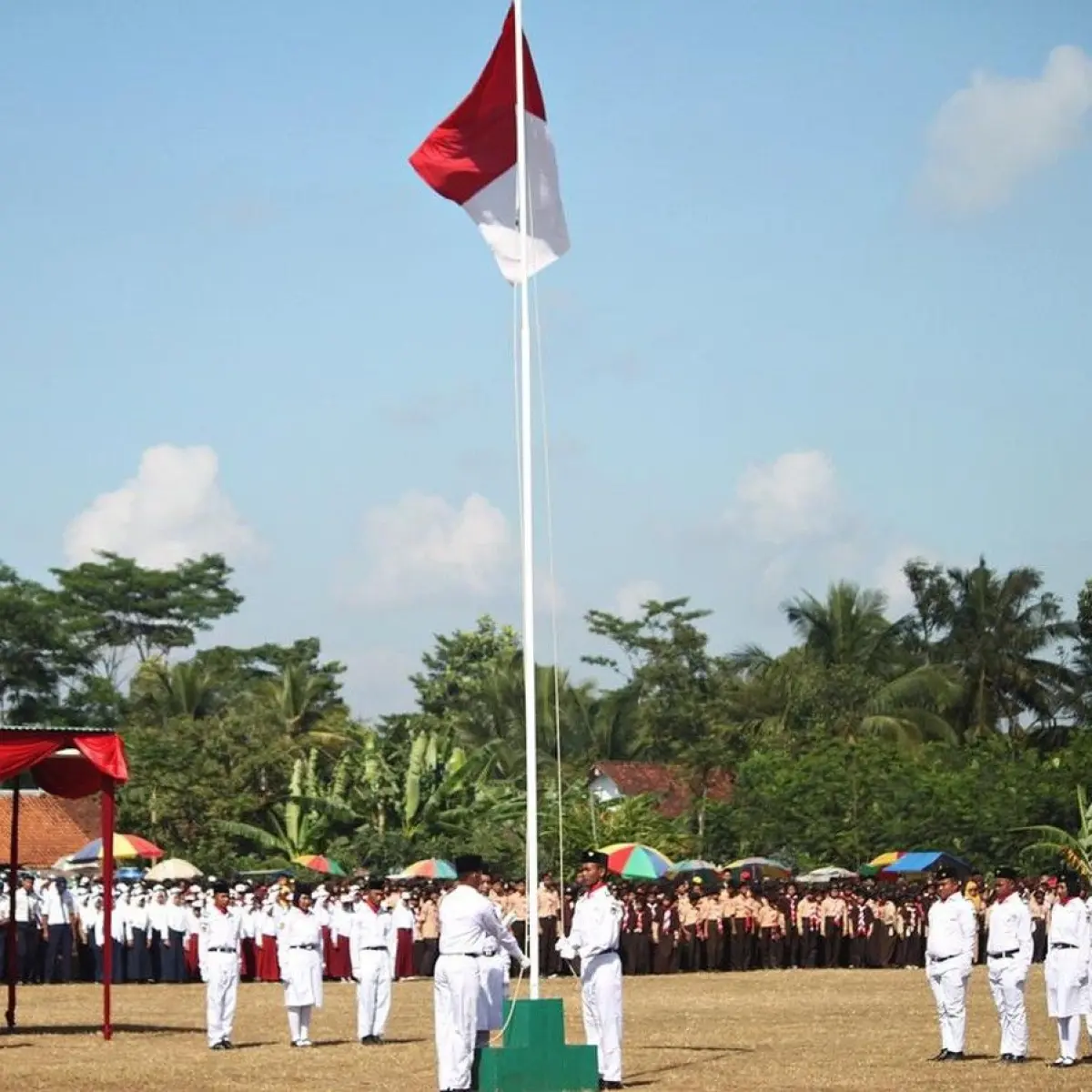 Strategi Penguatan Karakter Bangsa Lewat Pedoman Upacara Hari Pendidikan Nasional 2026