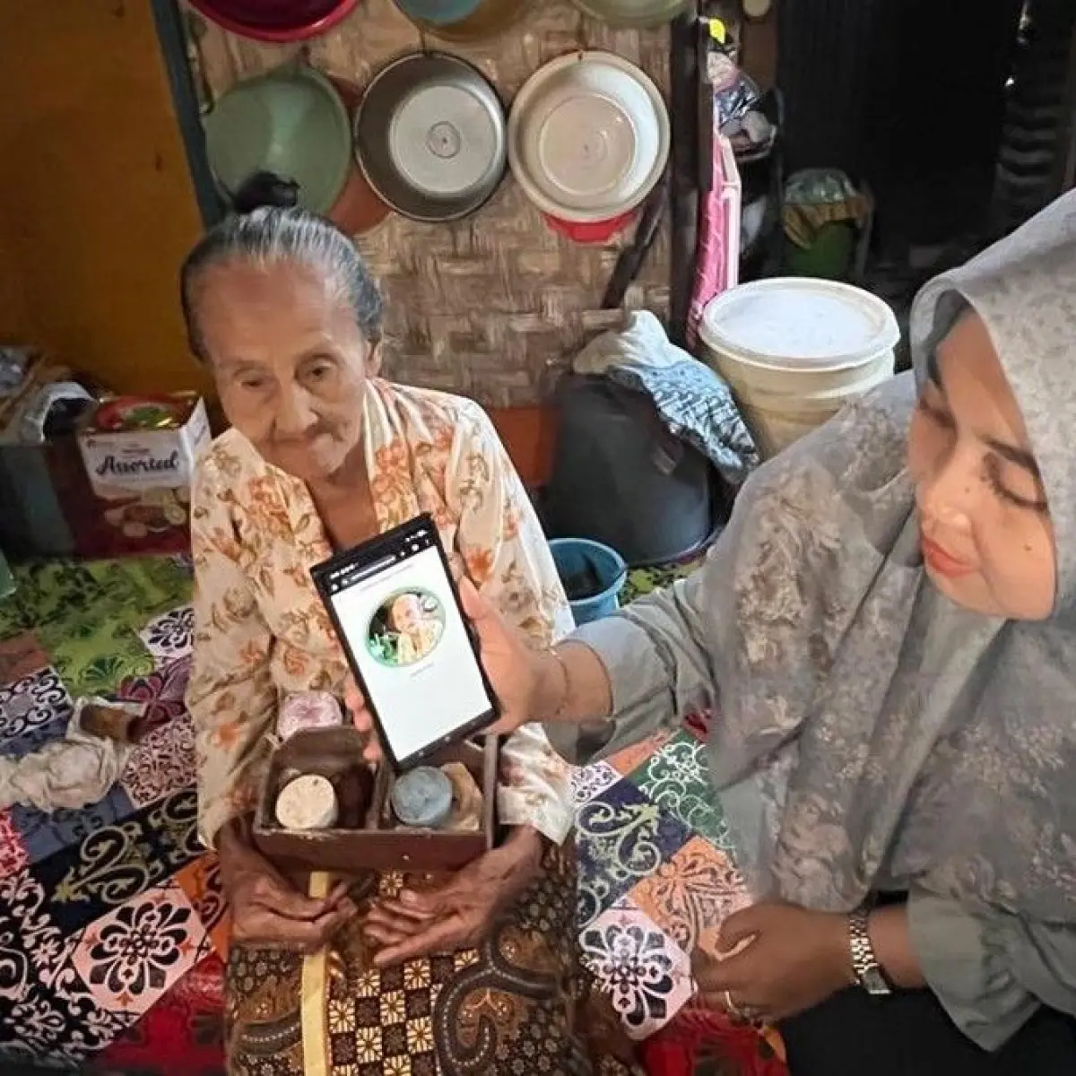 Terobosan Digitalisasi Bansos di Banyuwangi: Memastikan Bantuan Jatuh ke Tangan yang Tepat