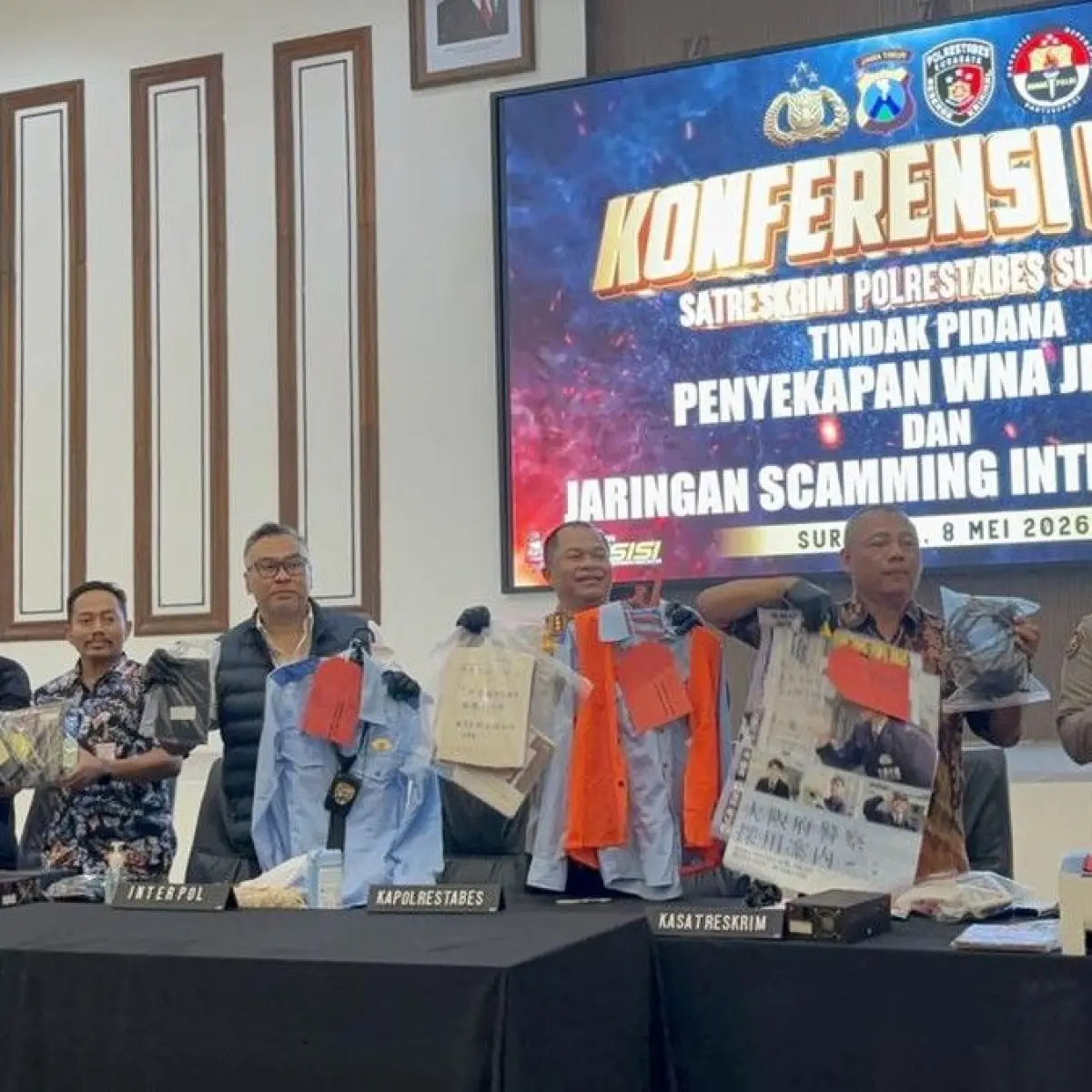 Polrestabes Surabaya Bongkar Markas Penipuan Internasional Berkedok Kantor Polisi di Dharmahusada