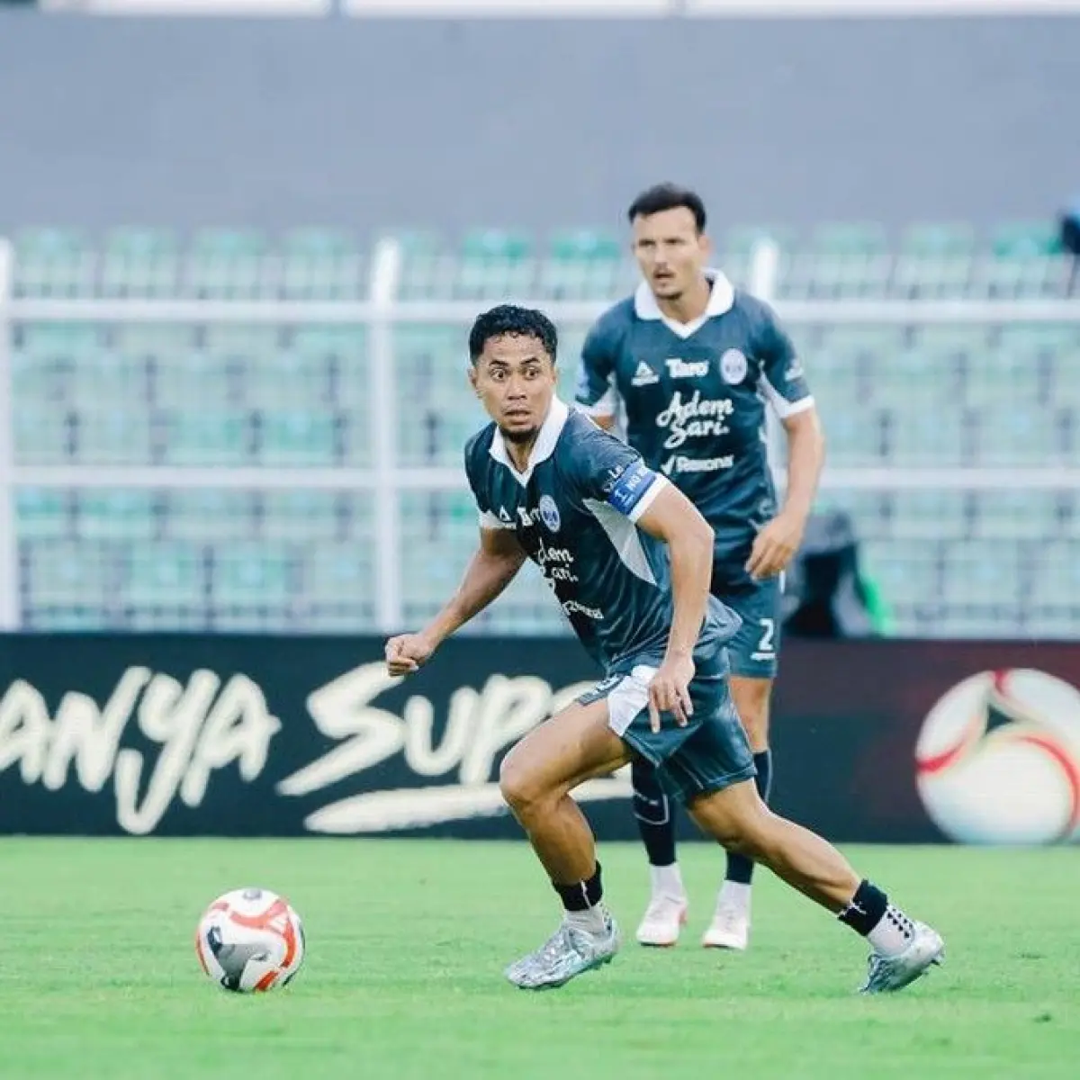 Strategi Jean-Paul van Gastel Jaga Konsistensi PSIM Jogja Jelang Duel Kontra Madura United