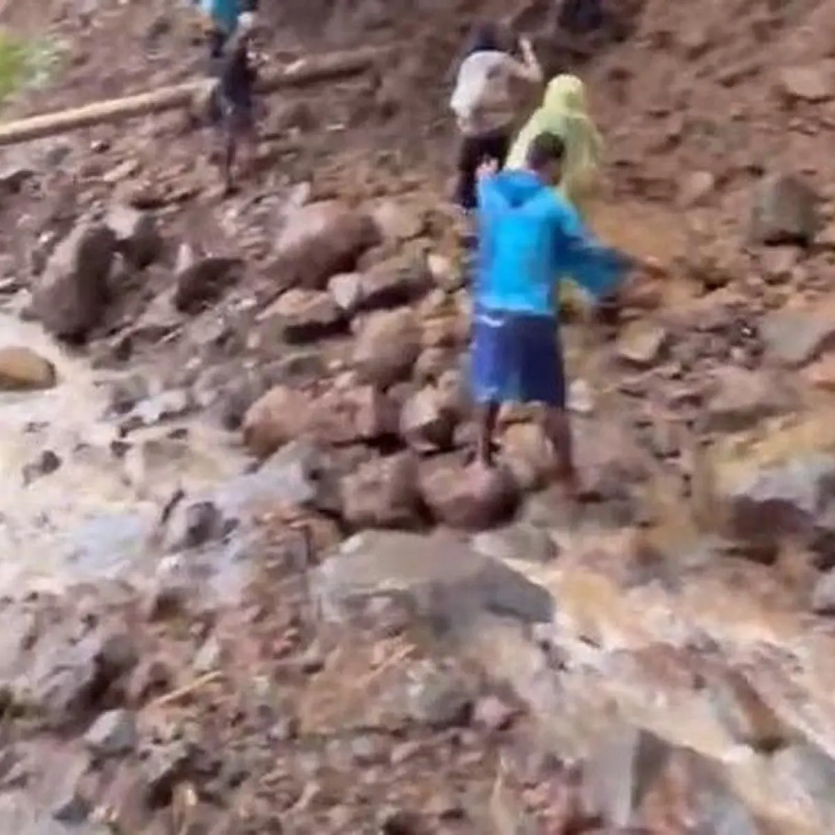 Jalur Trekking Wae Rebo Lumpuh Total Akibat Longsor, Kunjungan Wisata ke Desa Adat NTT Dihentikan