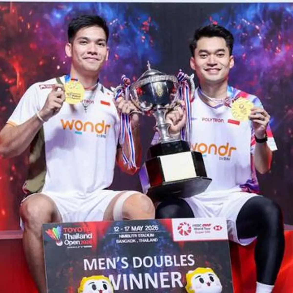 Ganda putra Indonesia, Leo Rolly Carnando/Daniel Marthin, berhasil meraih gelar juara Thailand Open 2026 setelah mengalahkan wakil India, Satwiksairaj Rankireddy/Chirag Shetty dengan skor  21-12, 25-23 di Bangkok, Minggu (17/5/2026). (PBSI)