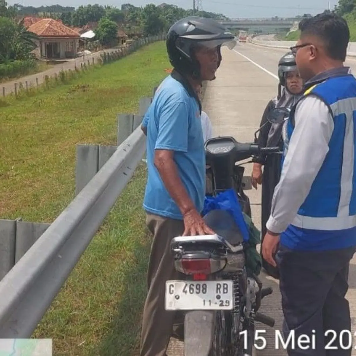 Antisipasi Pemotor Masuk Jalan Tol, Pentingnya Memahami Rambu dan Keselamatan Berkendara