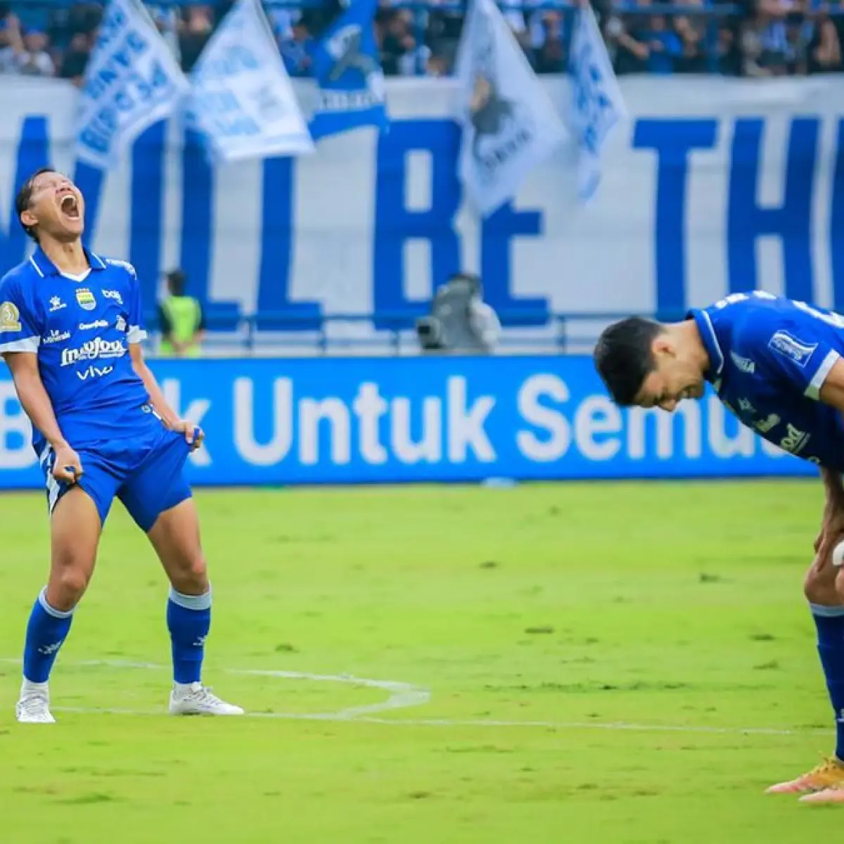 Tahan Imbang Persijap, Persib Bandung Segel Gelar Juara Ketiga Beruntun di BRI Super League