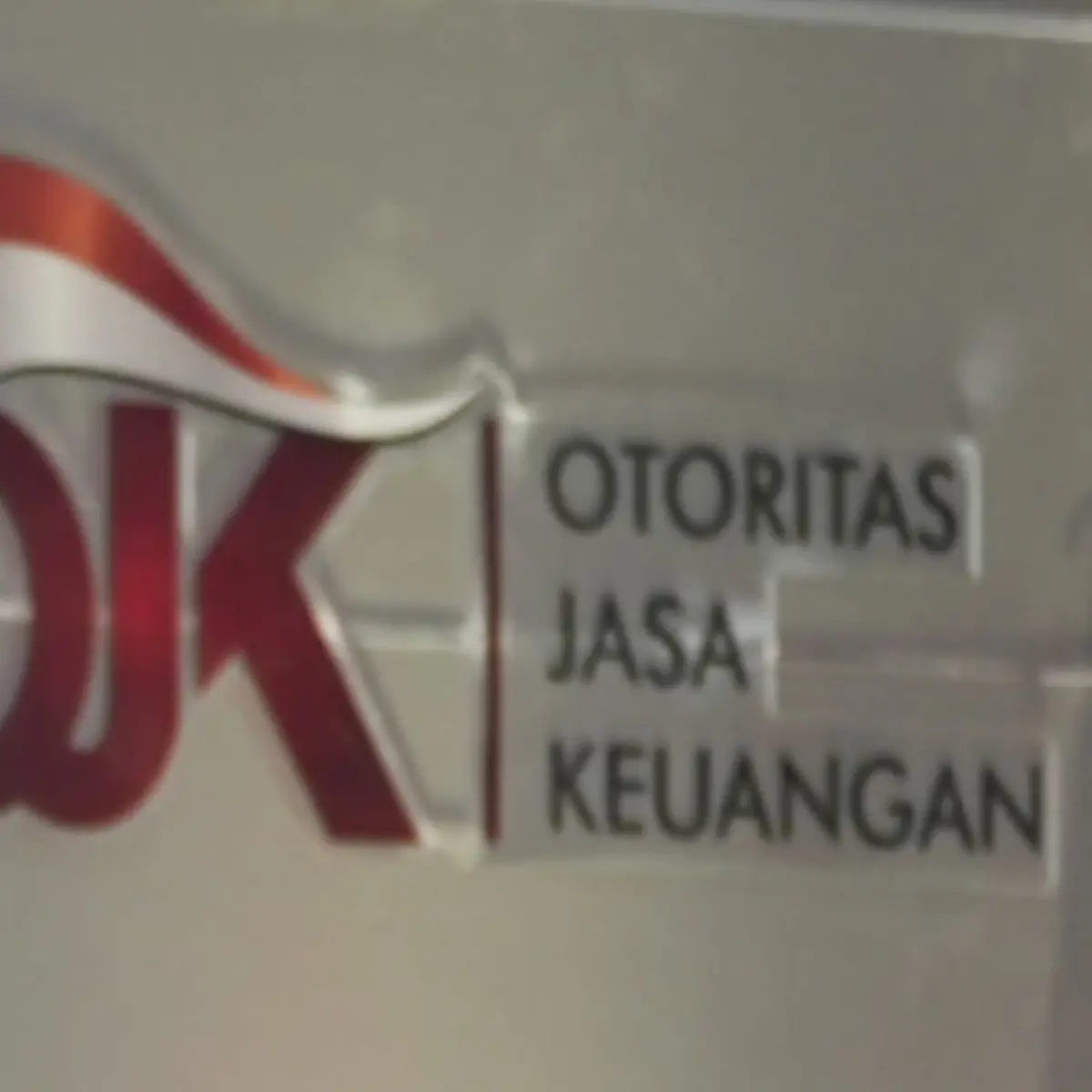 OJK Perketat Pengawasan Simpanan Valas Perbankan Guna Antisipasi Risiko Keuangan