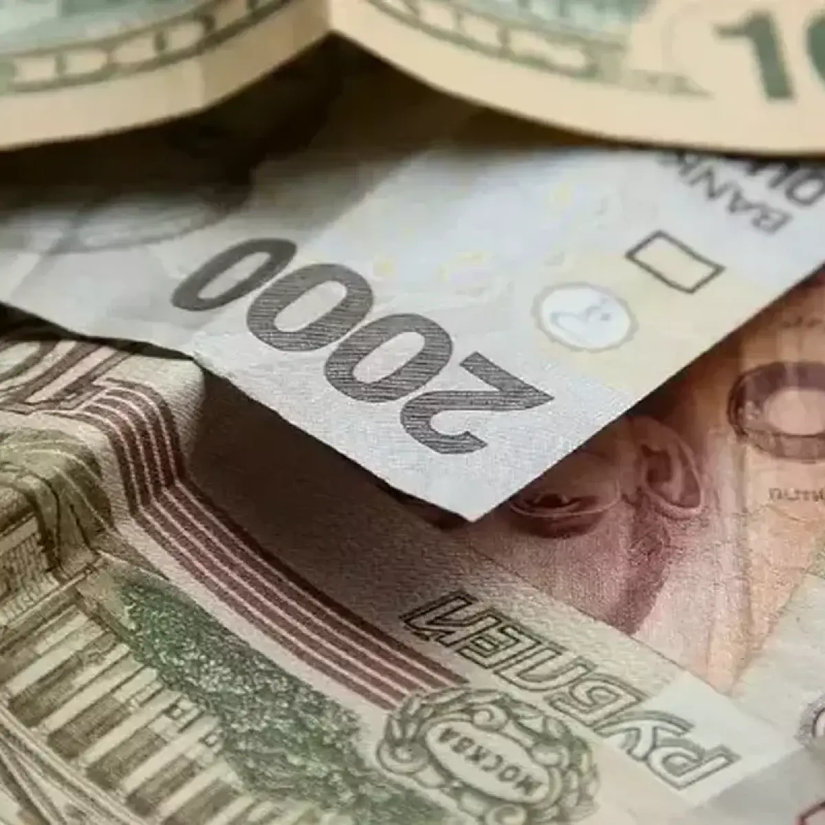 Mengukur Dampak Pelemahan Nilai Tukar Rupiah Terhadap Stabilitas Arus Kas Dunia Usaha Nasional