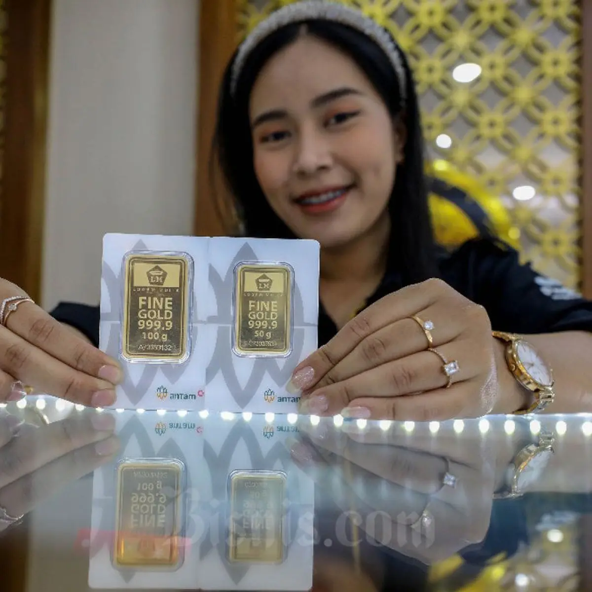 Membaca Tren Fluktuasi Harga Emas Pegadaian 25 Mei 2026: Komparasi Detail Antam, UBS, dan Galeri 24
