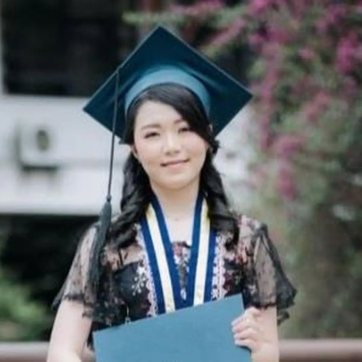 Perjalanan Inspiratif Angel, Sandang Gelar Sarjana ITB pada Usia 20 Tahun