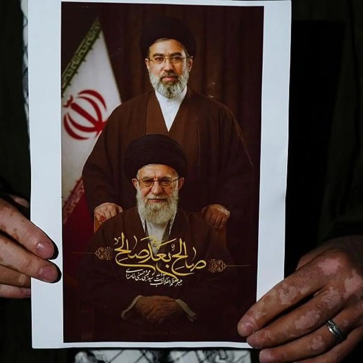 Persiapan Pemakaman Besar untuk Ayatollah Ali Khamenei
