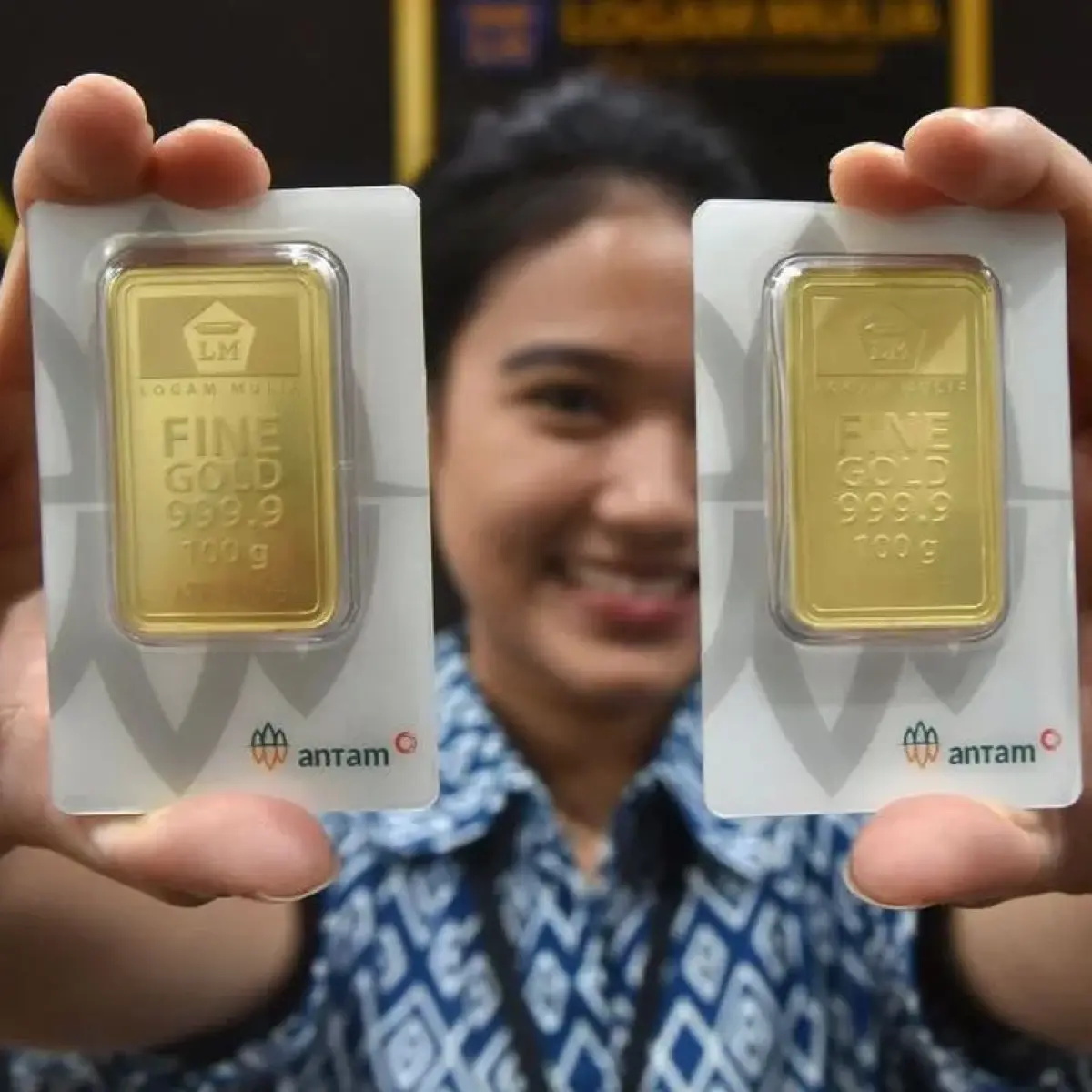 Emas Antam. Harga emas Antam hari ini. Harga Antam hari ini. Harga emas hari ini.(ANTARA FOTO/Indrianto Eko Suwarso/Spt)