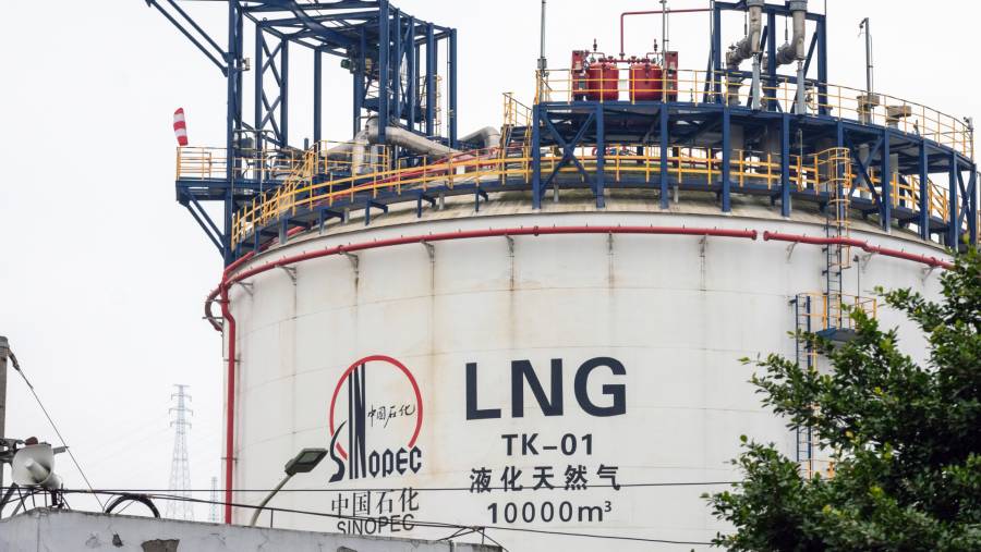 LNG China. (Bloomberg)